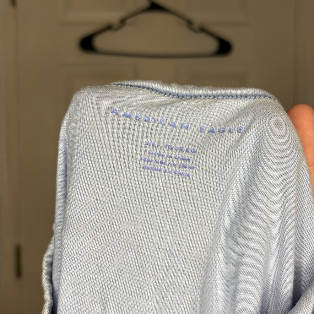 American Eagle Outfitters Light Blue Short Sleeve Tee